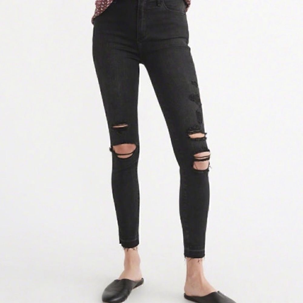Abercrombie & Fitch Simone High Rise Ankle Jeans Size 2